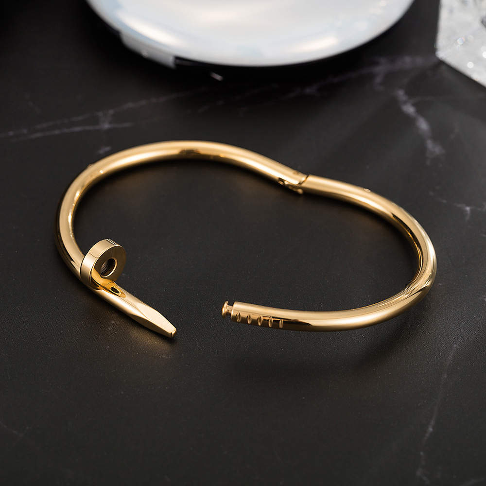 Carla skruv Bangle